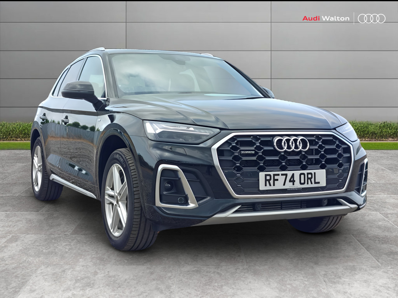 Main listing image - Audi Q5