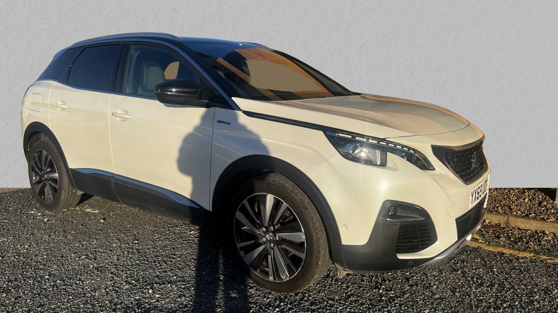 Main listing image - Peugeot 3008