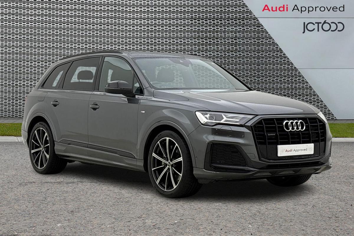 Main listing image - Audi Q7