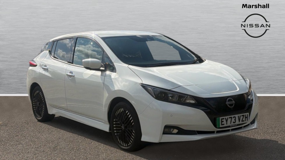 Main listing image - Nissan Leaf