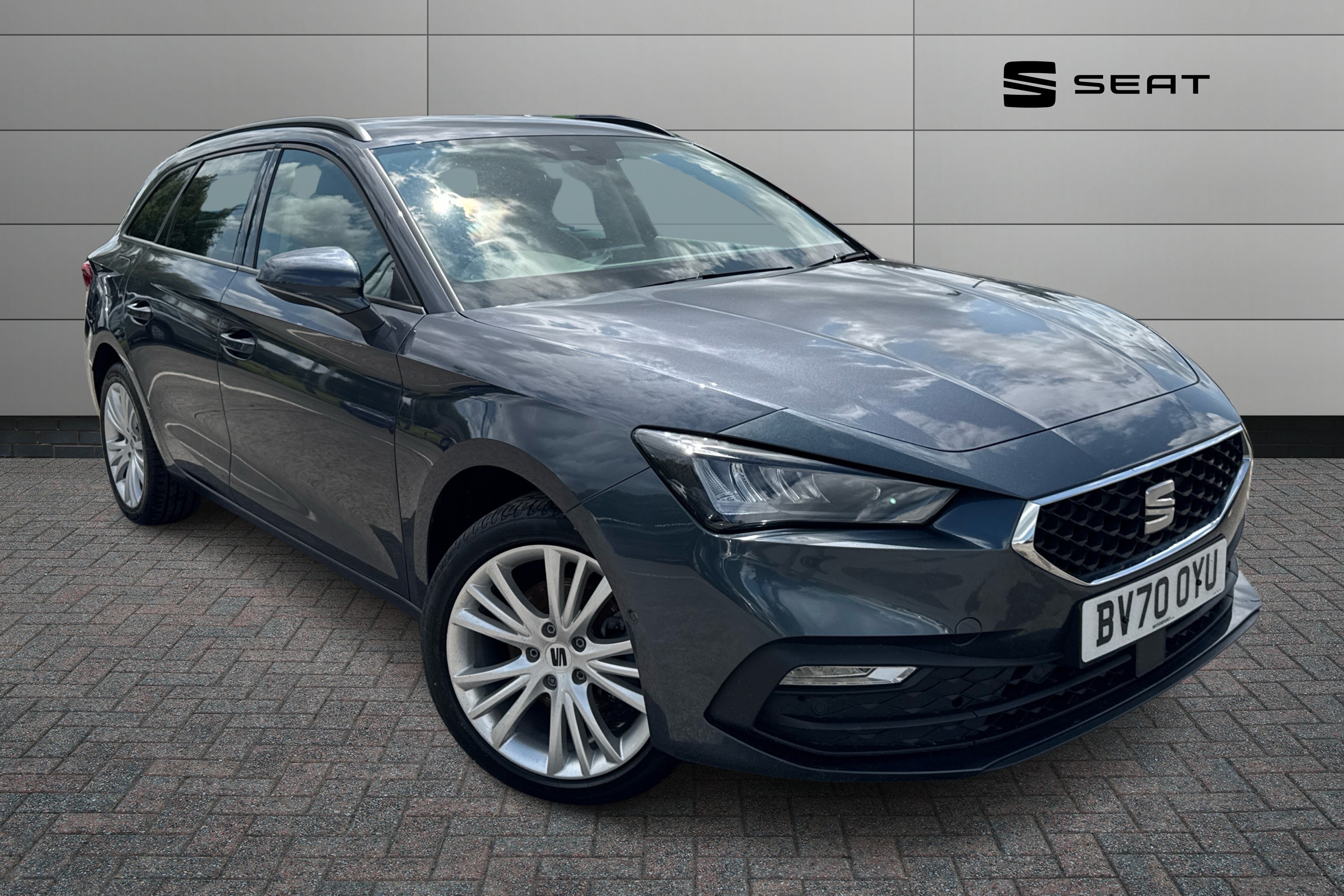 Main listing image - SEAT Leon Estate