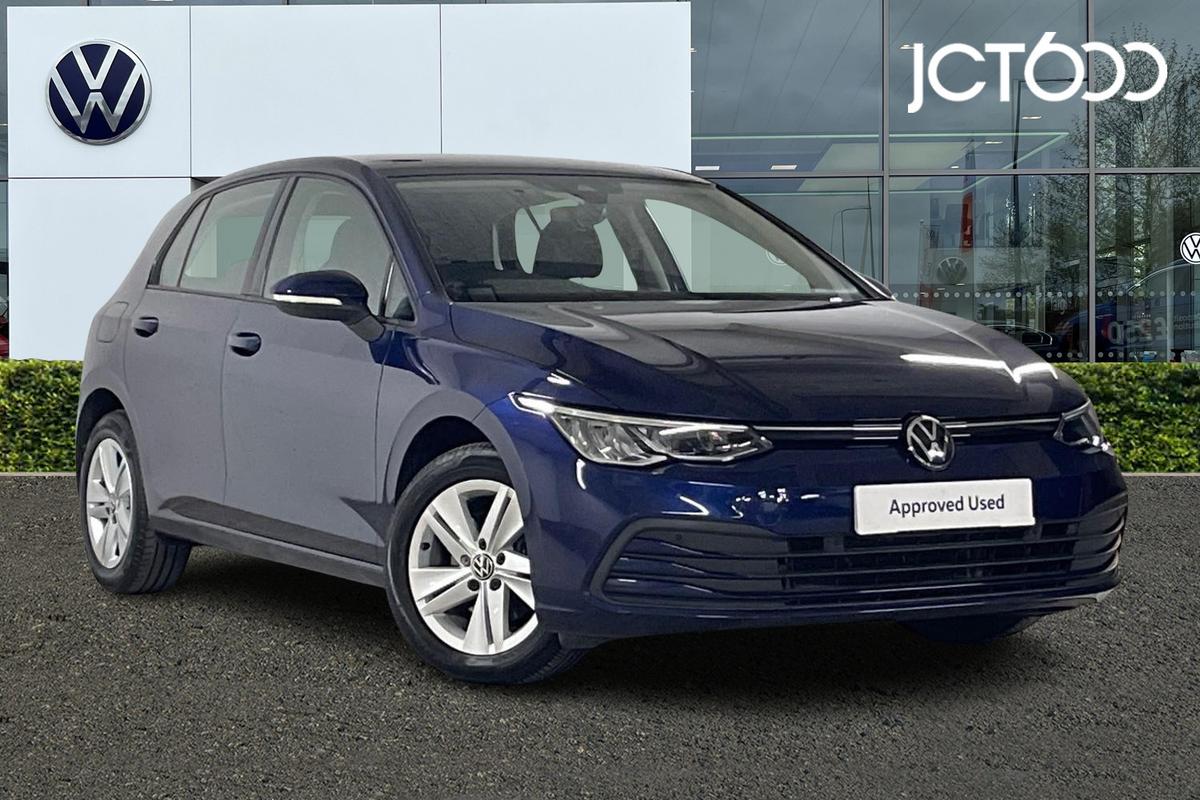 Main listing image - Volkswagen Golf