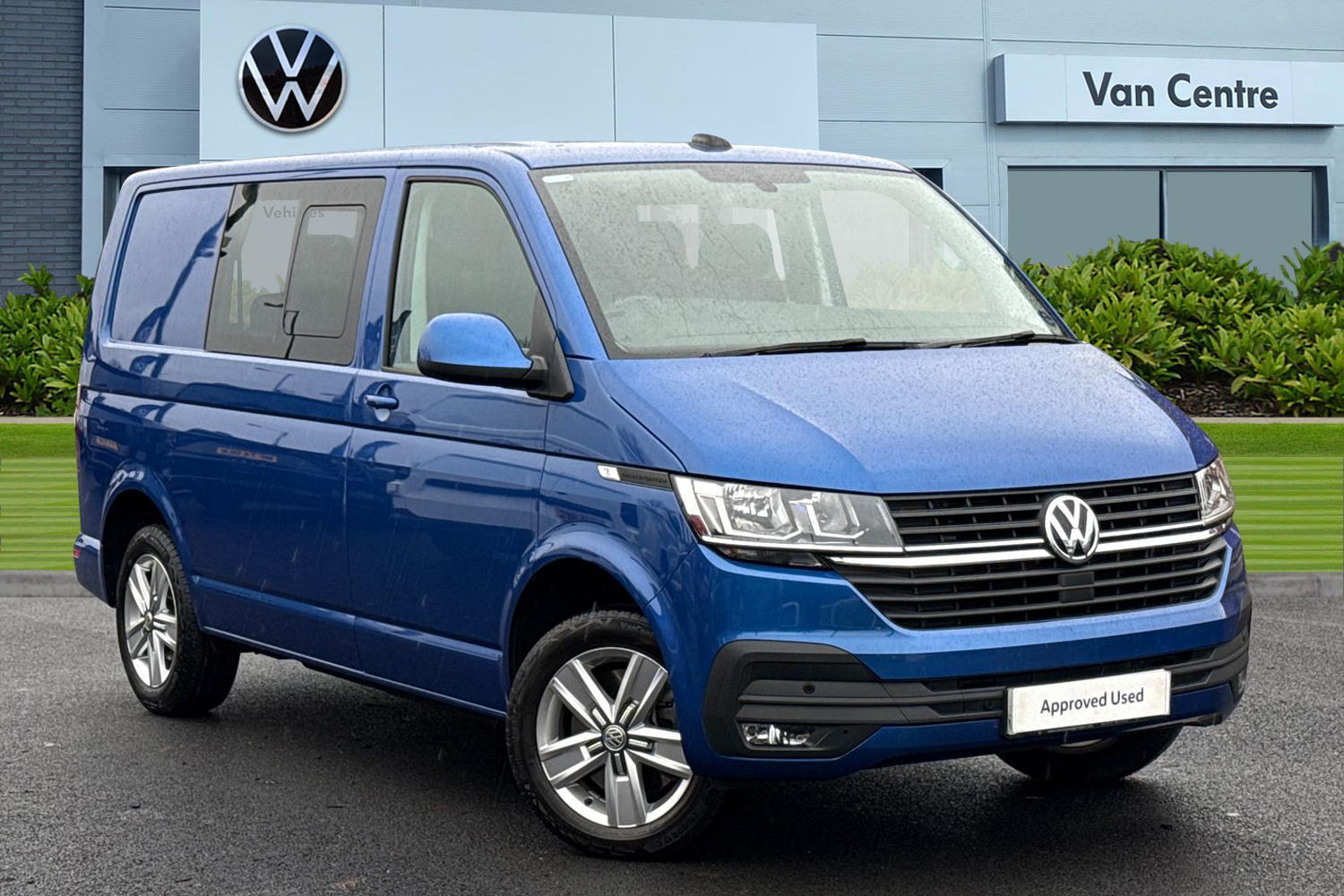 Main listing image - Volkswagen Transporter