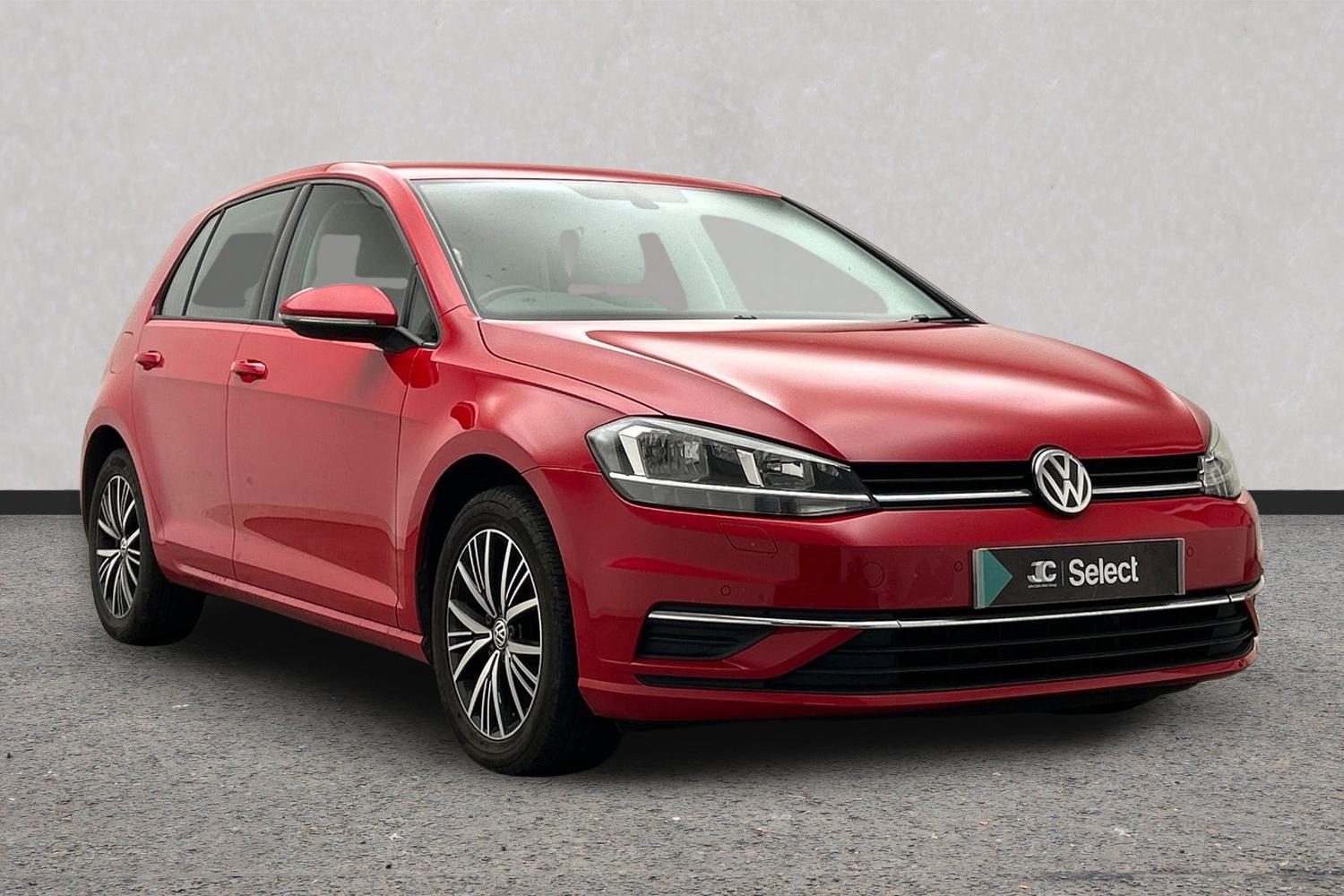 Main listing image - Volkswagen Golf