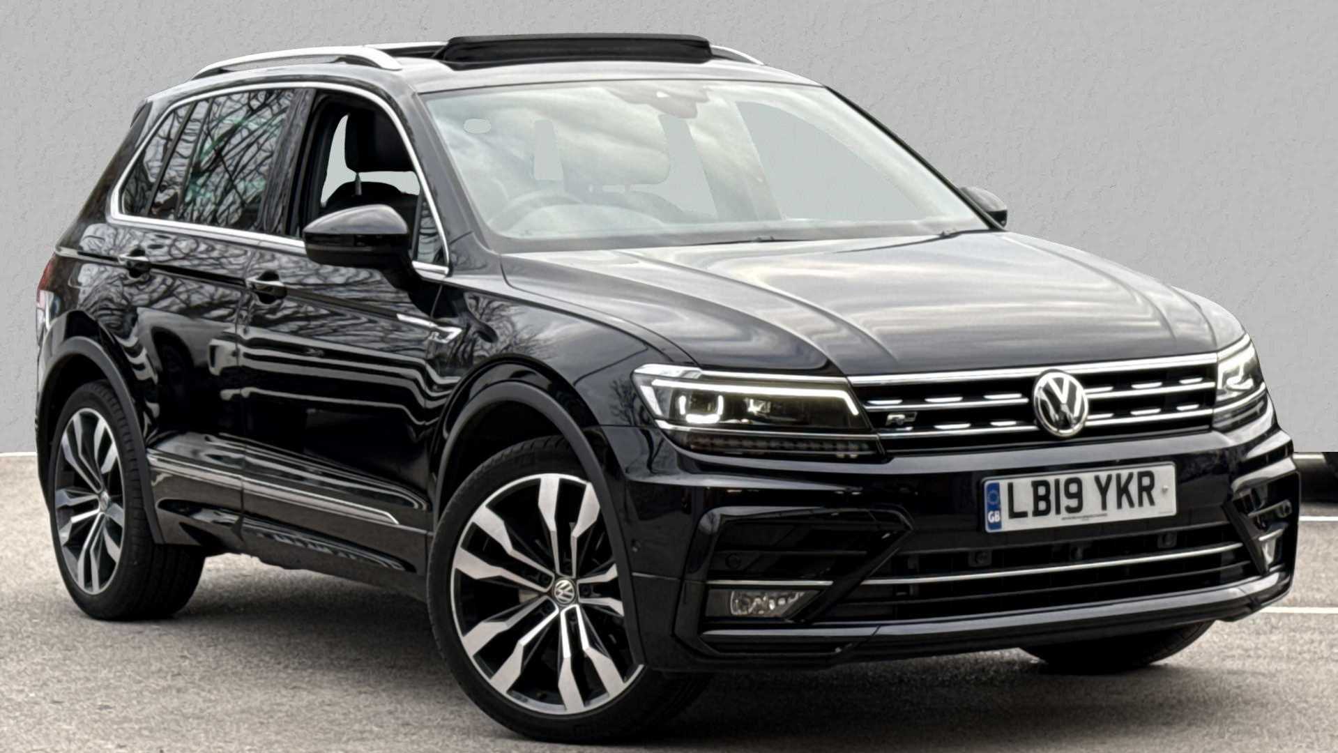 Main listing image - Volkswagen Tiguan