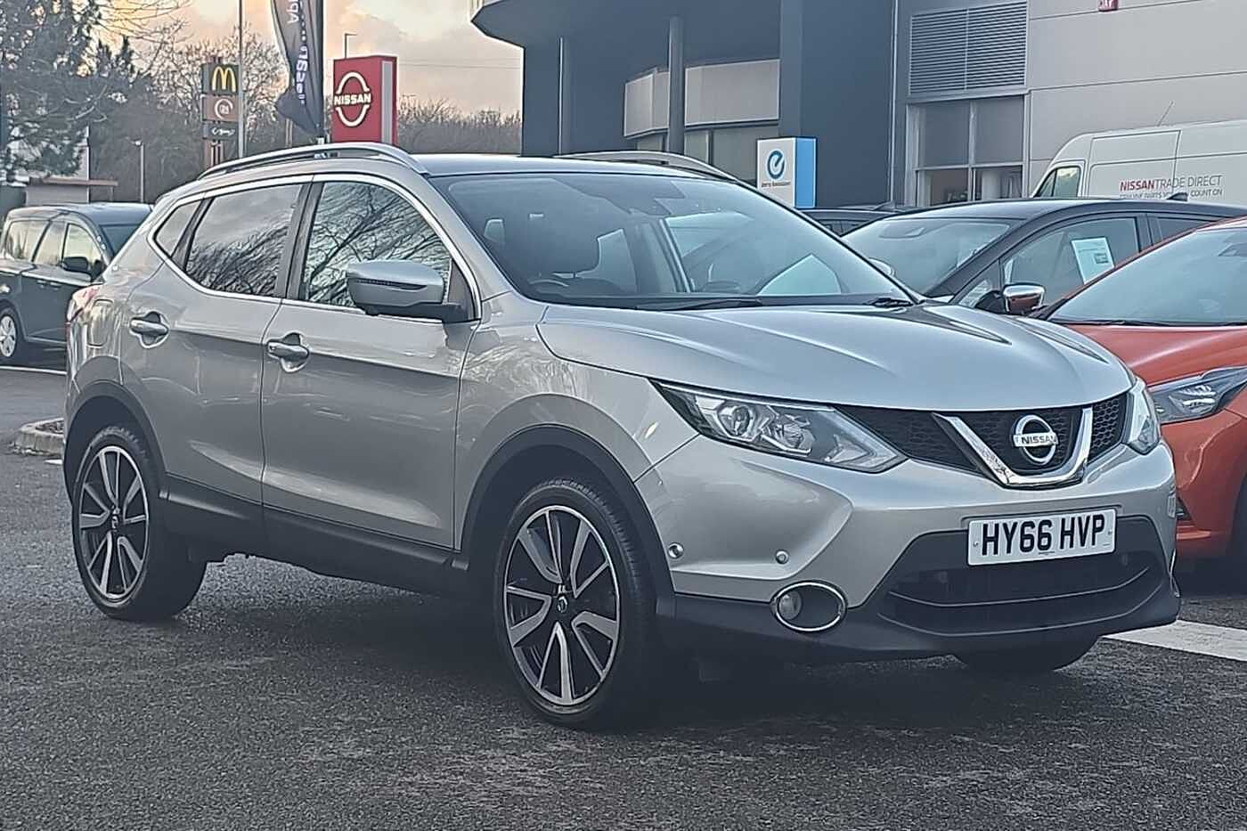 Main listing image - Nissan Qashqai