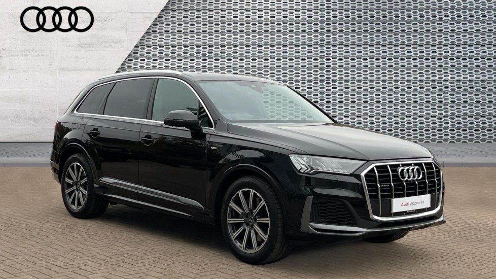 Main listing image - Audi Q7