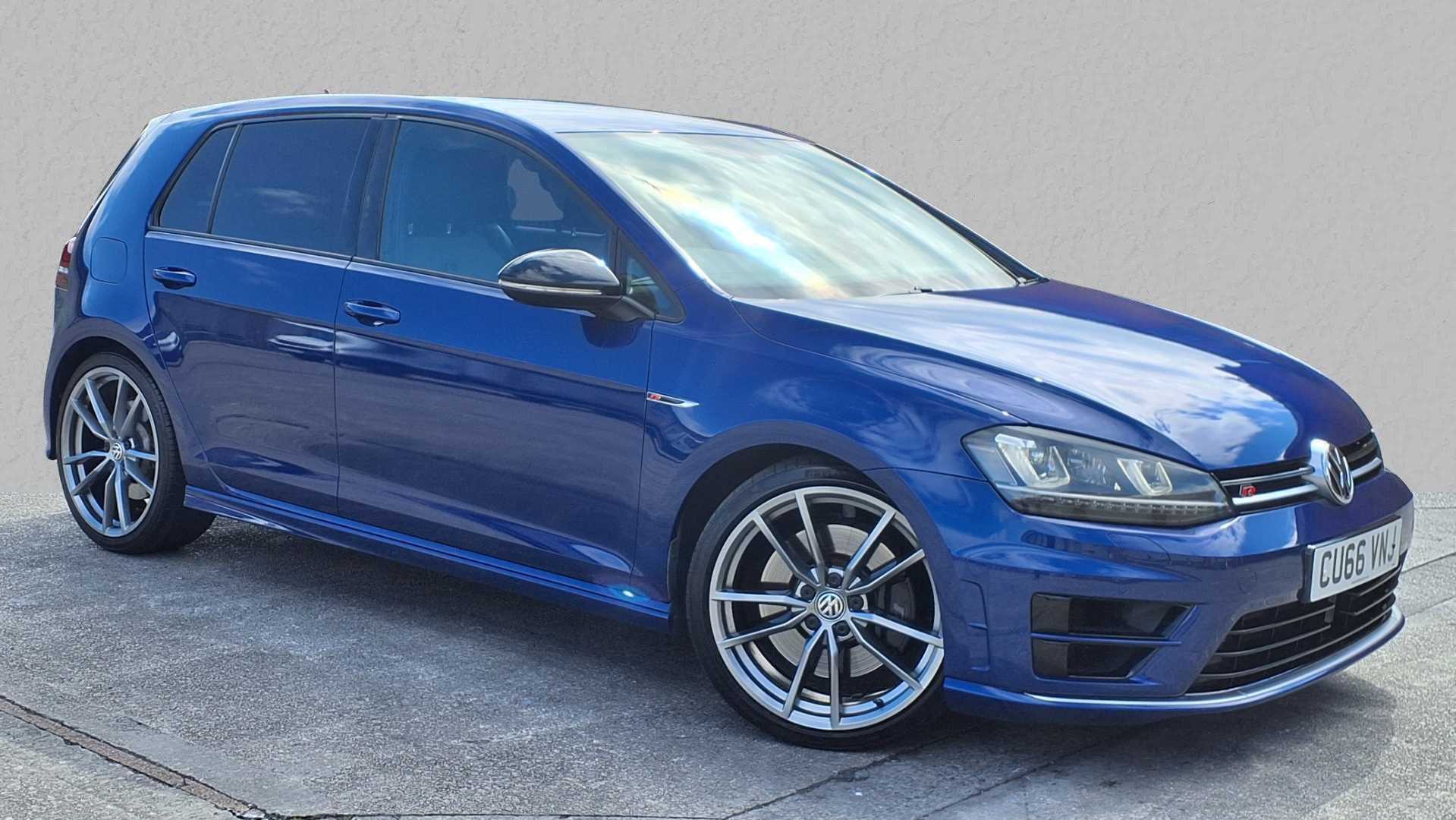 Main listing image - Volkswagen Golf R