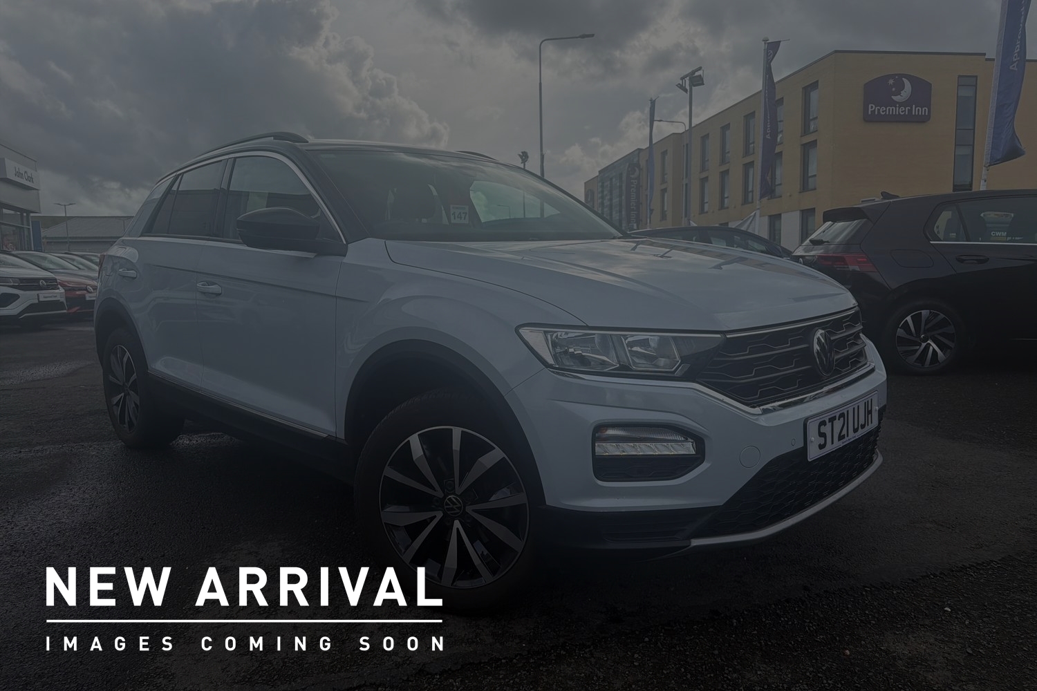 Main listing image - Volkswagen T-Roc
