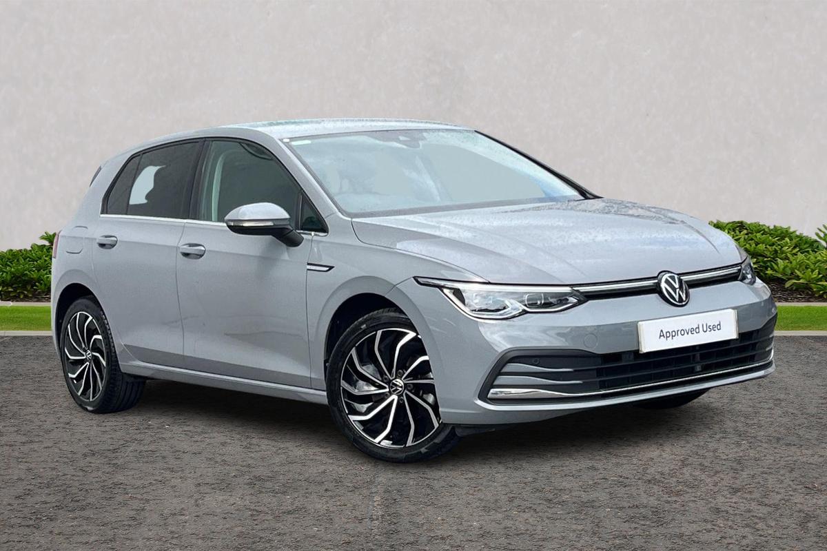Main listing image - Volkswagen Golf
