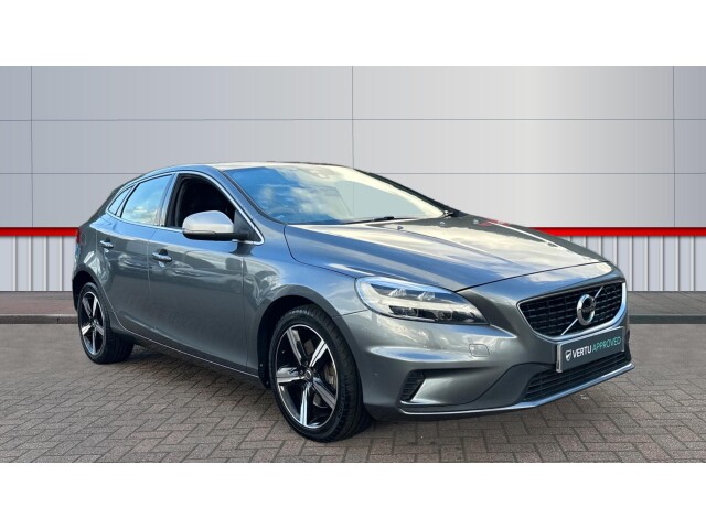 Main listing image - Volvo V40