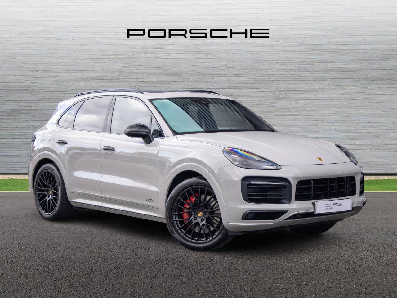 Main listing image - Porsche Cayenne