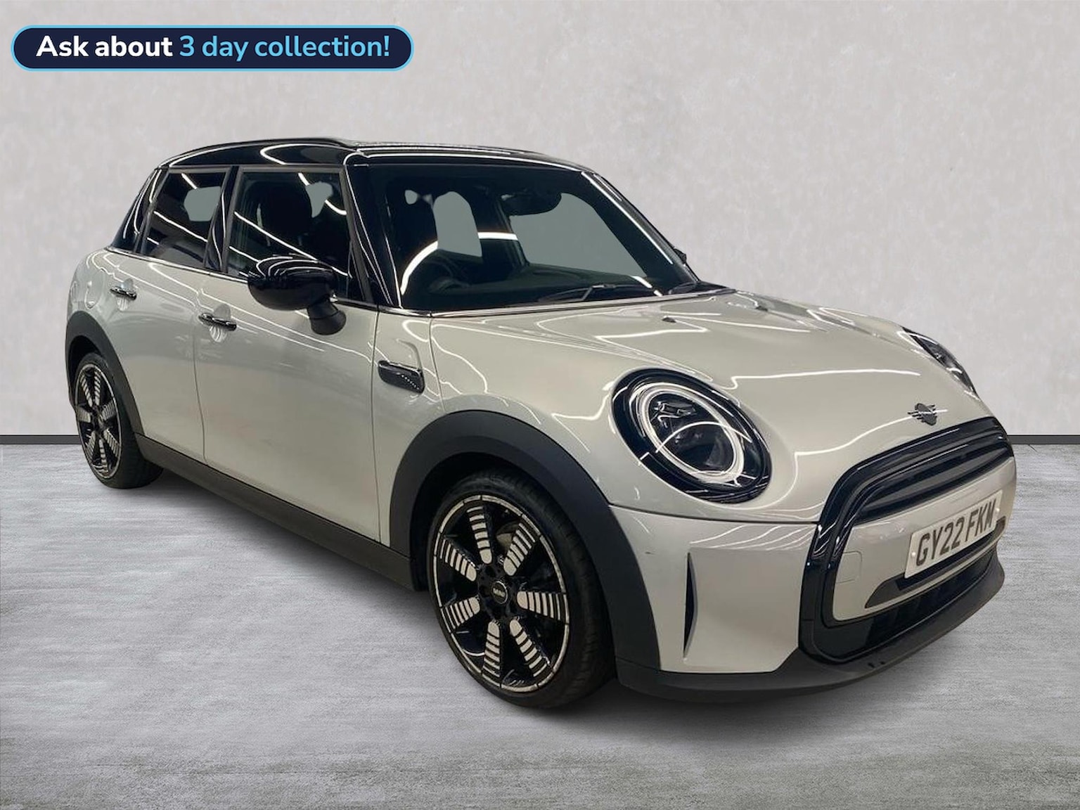 Main listing image - MINI Hatchback