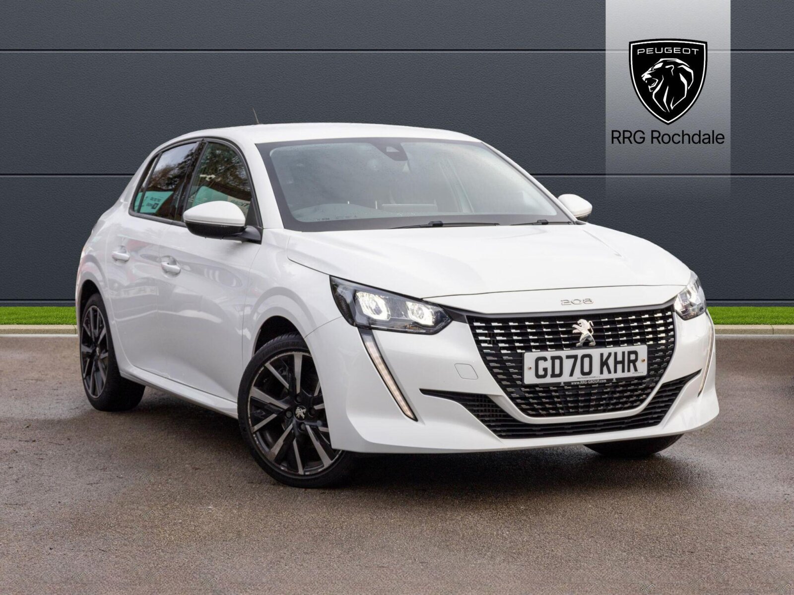 Main listing image - Peugeot 208