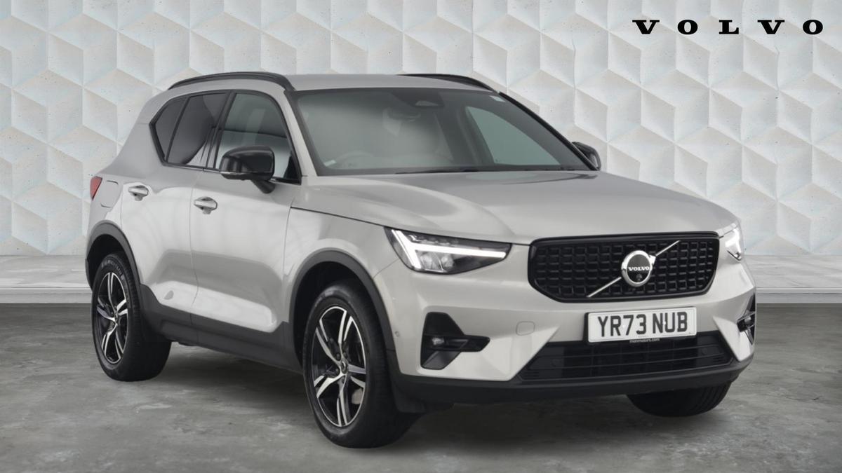 Main listing image - Volvo XC40