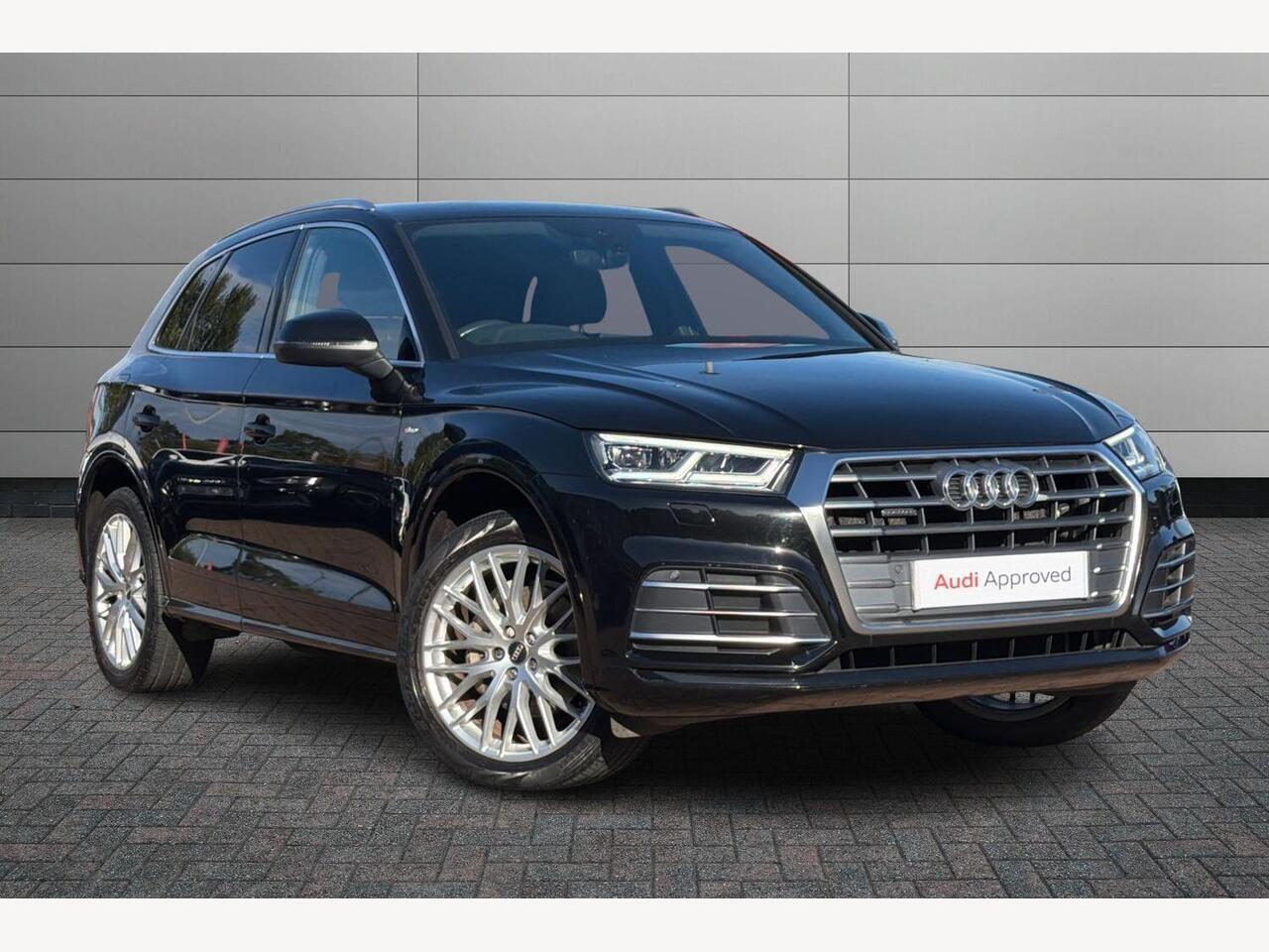 Main listing image - Audi Q5