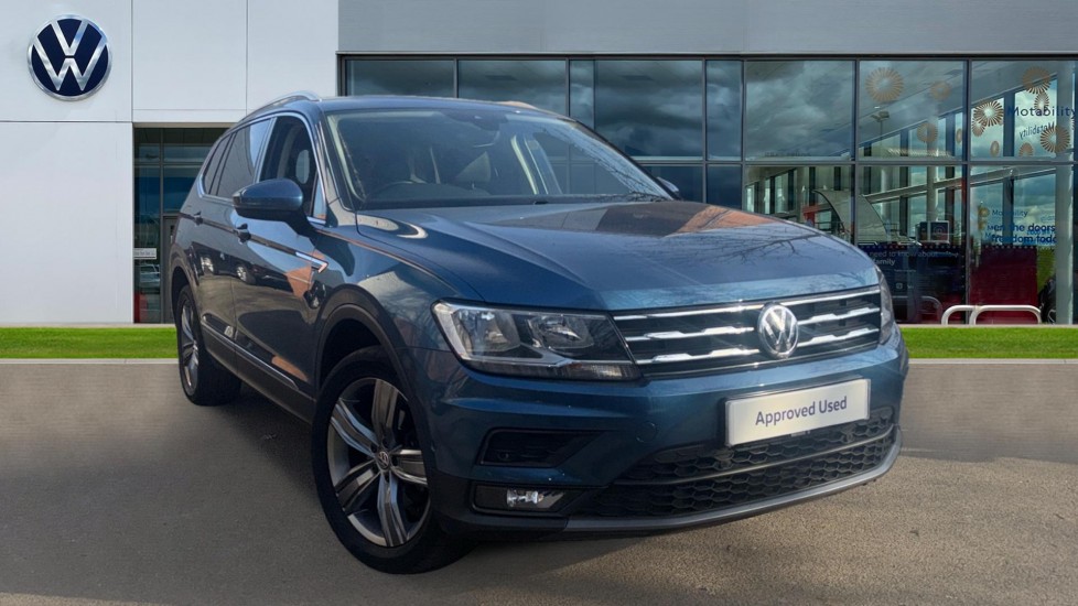 Main listing image - Volkswagen Tiguan Allspace