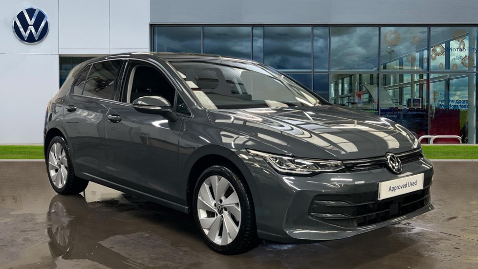 Main listing image - Volkswagen Golf