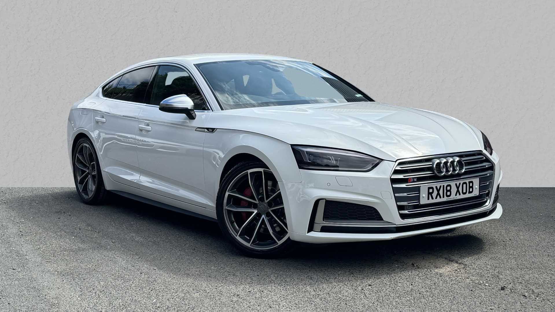Main listing image - Audi S5