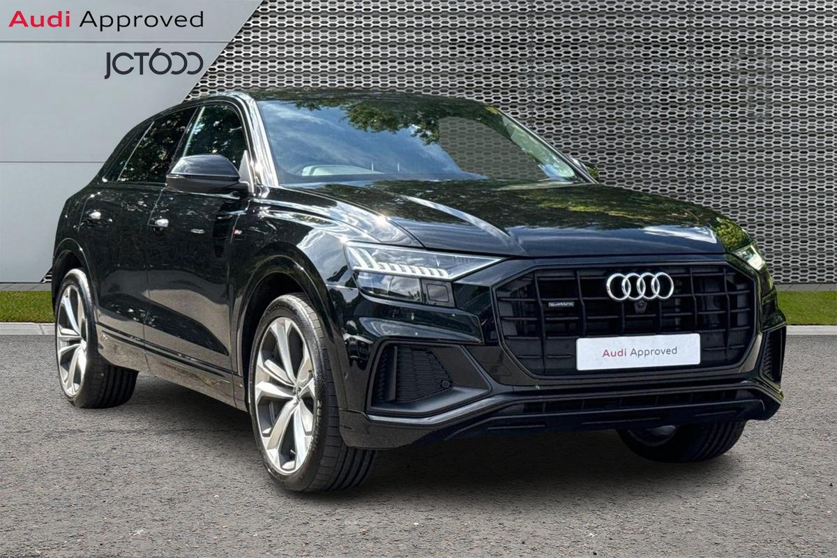 Main listing image - Audi Q8