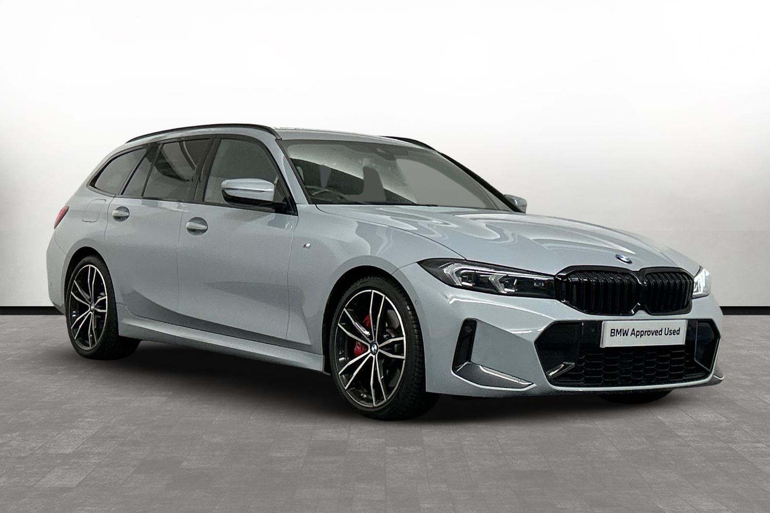 Main listing image - BMW 3 Series Touring