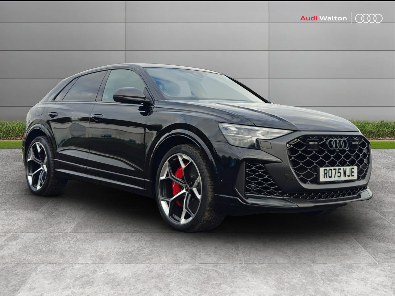 Main listing image - Audi RS Q8