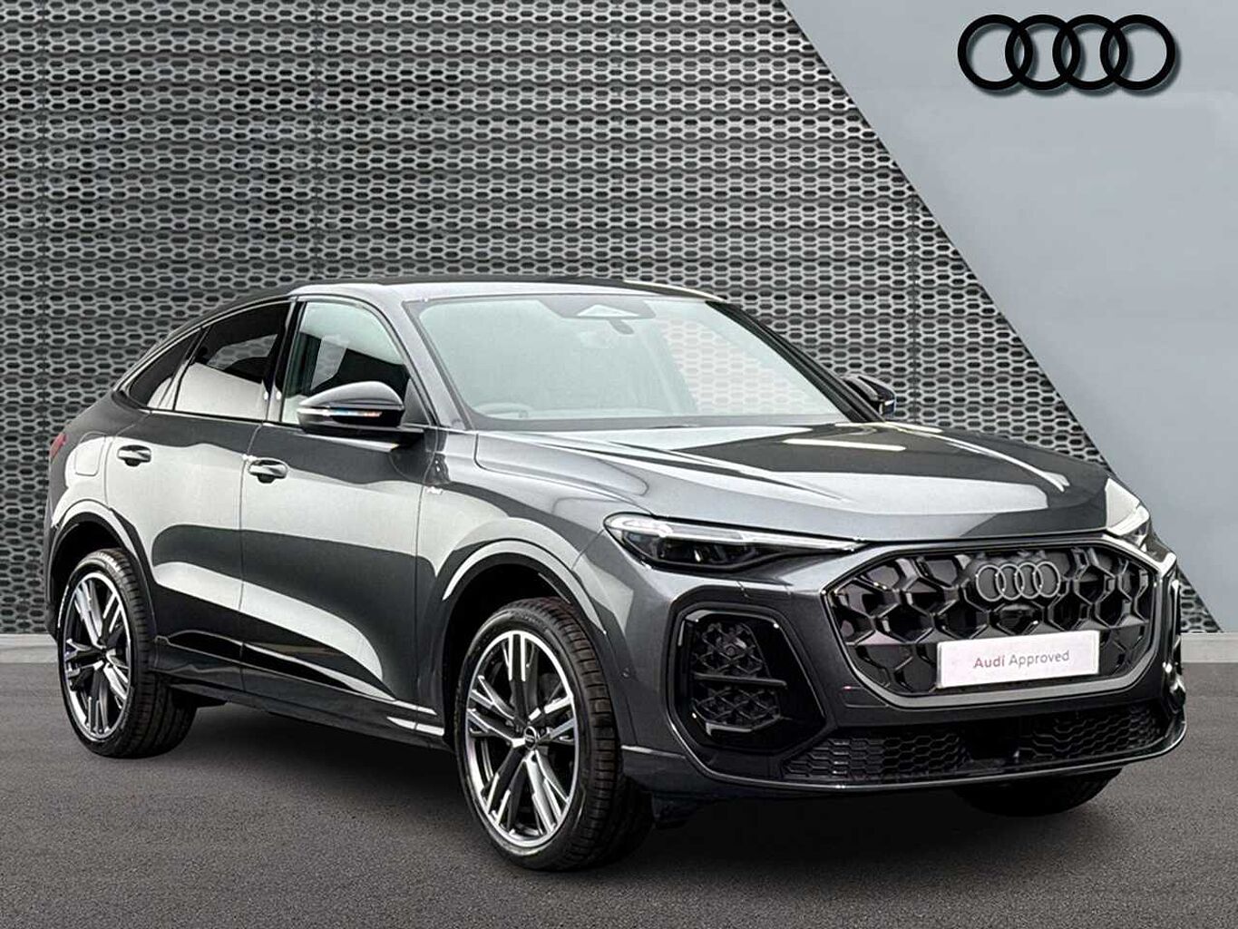 Main listing image - Audi Q5