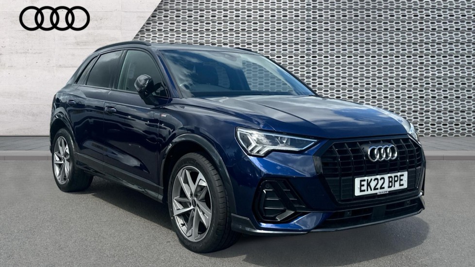 Main listing image - Audi Q3