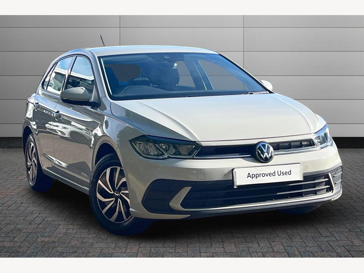 Main listing image - Volkswagen Polo