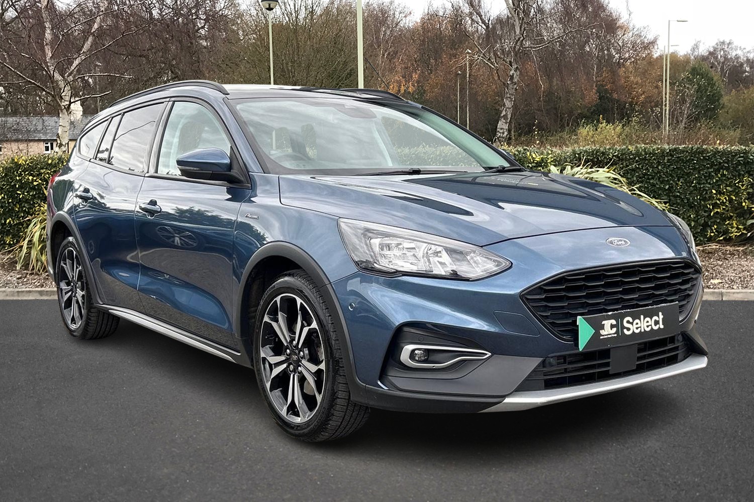 Main listing image - Ford Focus Active