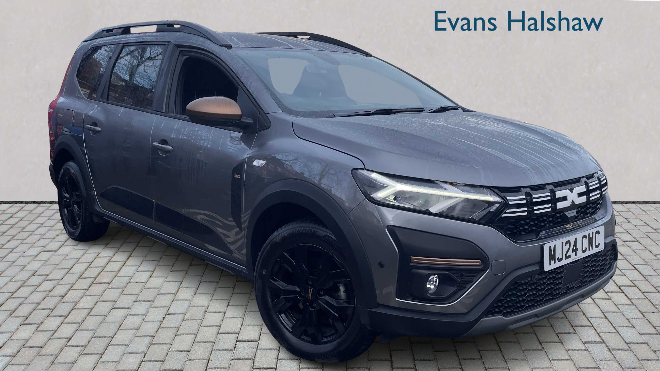 Main listing image - Dacia Jogger