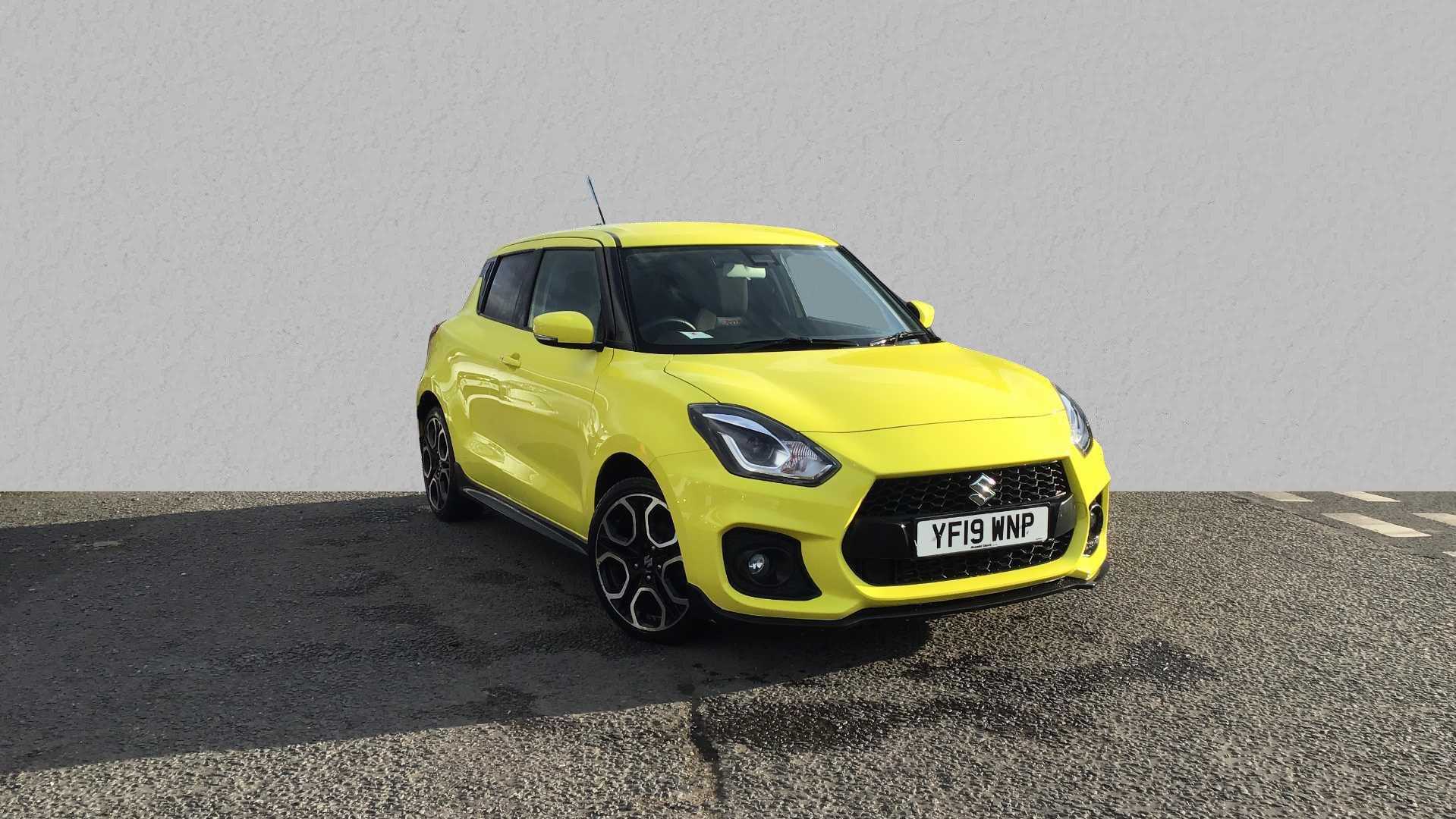 Main listing image - Suzuki Swift Sport