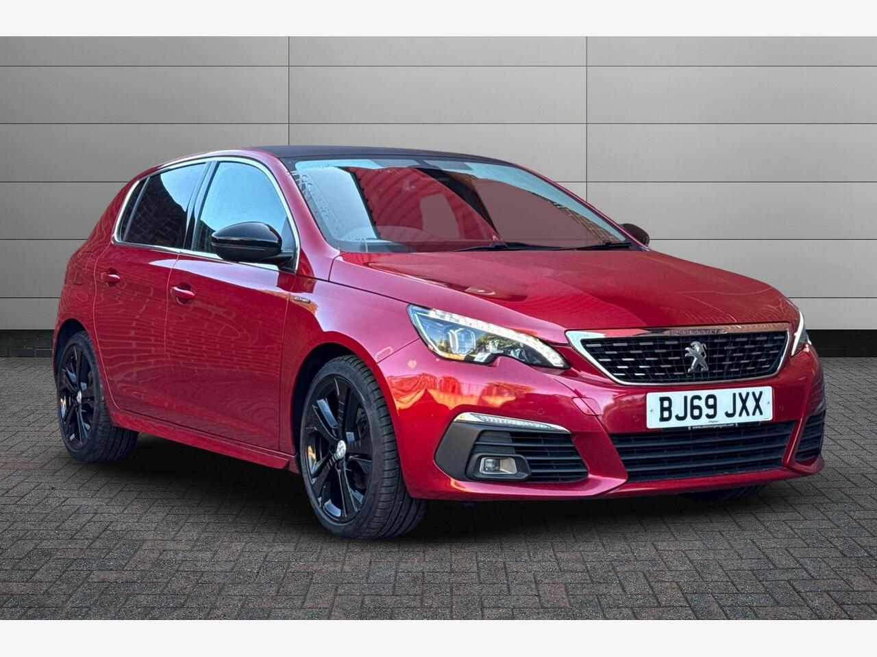 Main listing image - Peugeot 308