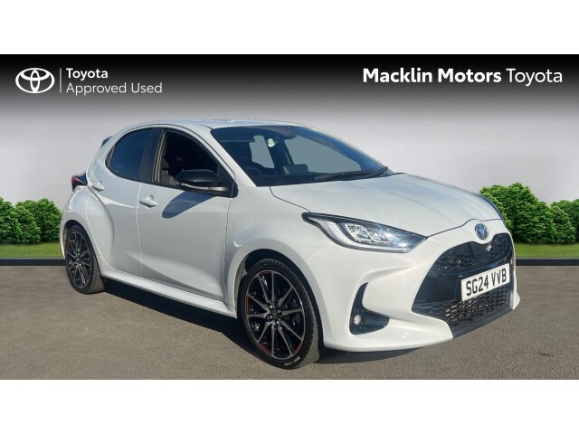 Main listing image - Toyota Yaris