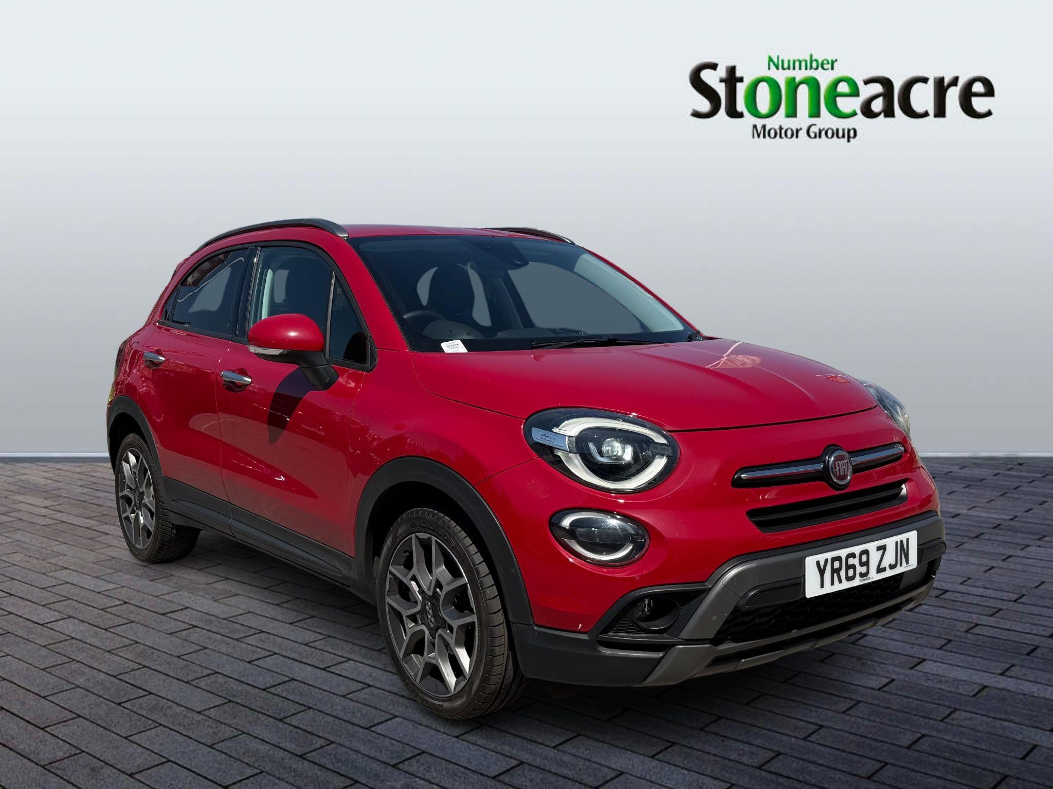 Main listing image - Fiat 500X