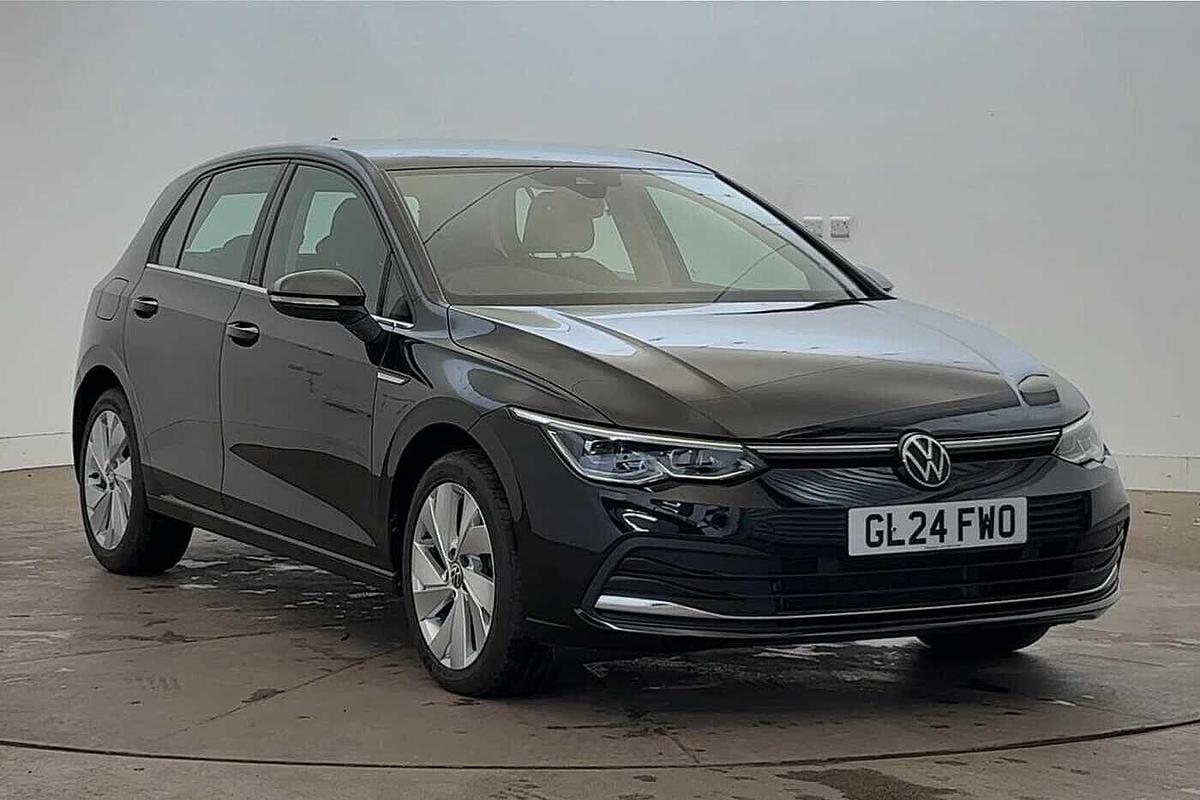 Main listing image - Volkswagen Golf