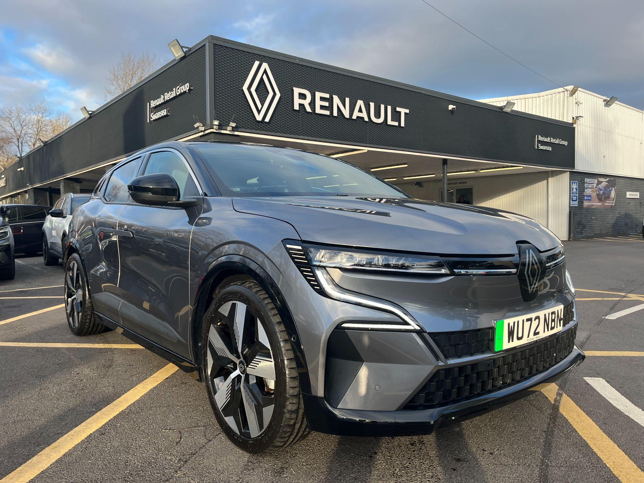 Main listing image - Renault Megane E Tech