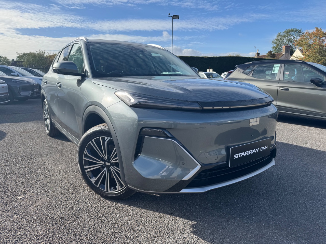 Main listing image - Geely Starray