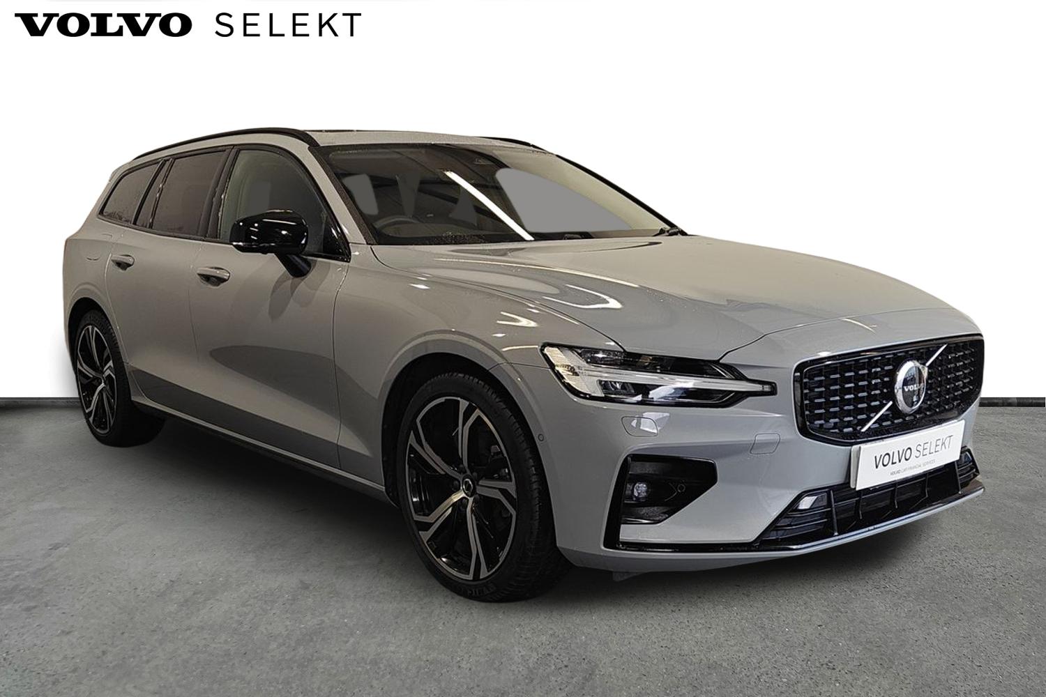 Main listing image - Volvo V60