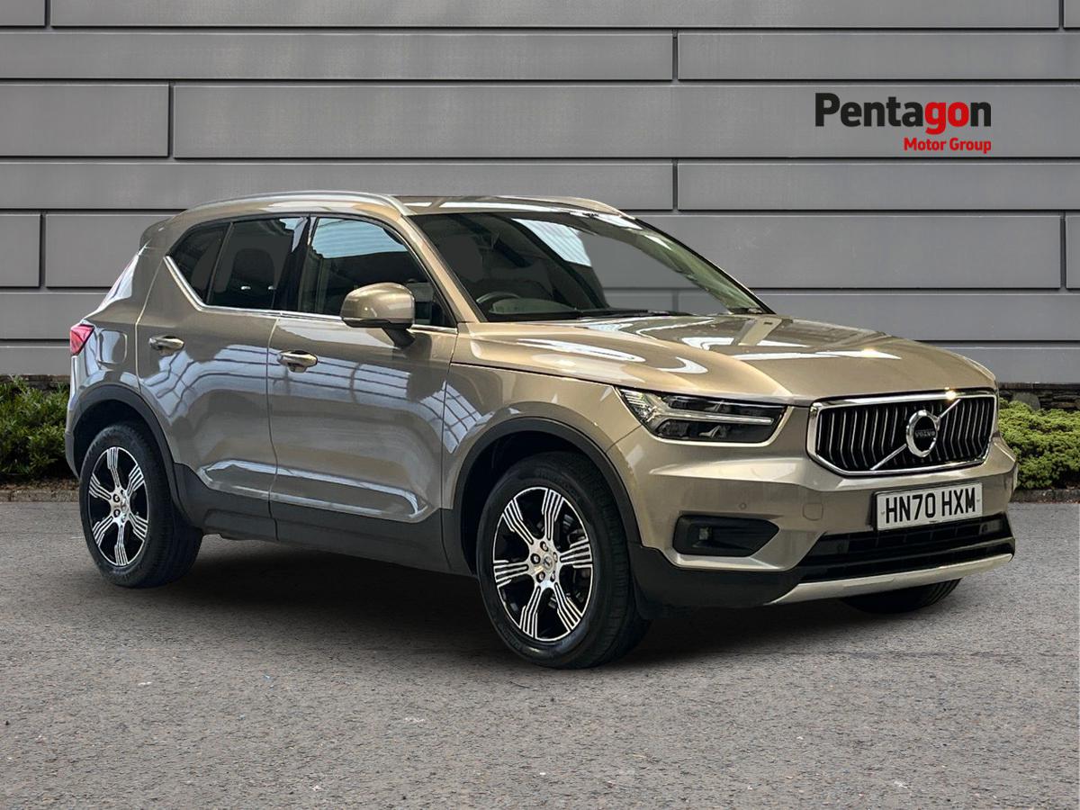 Main listing image - Volvo XC40