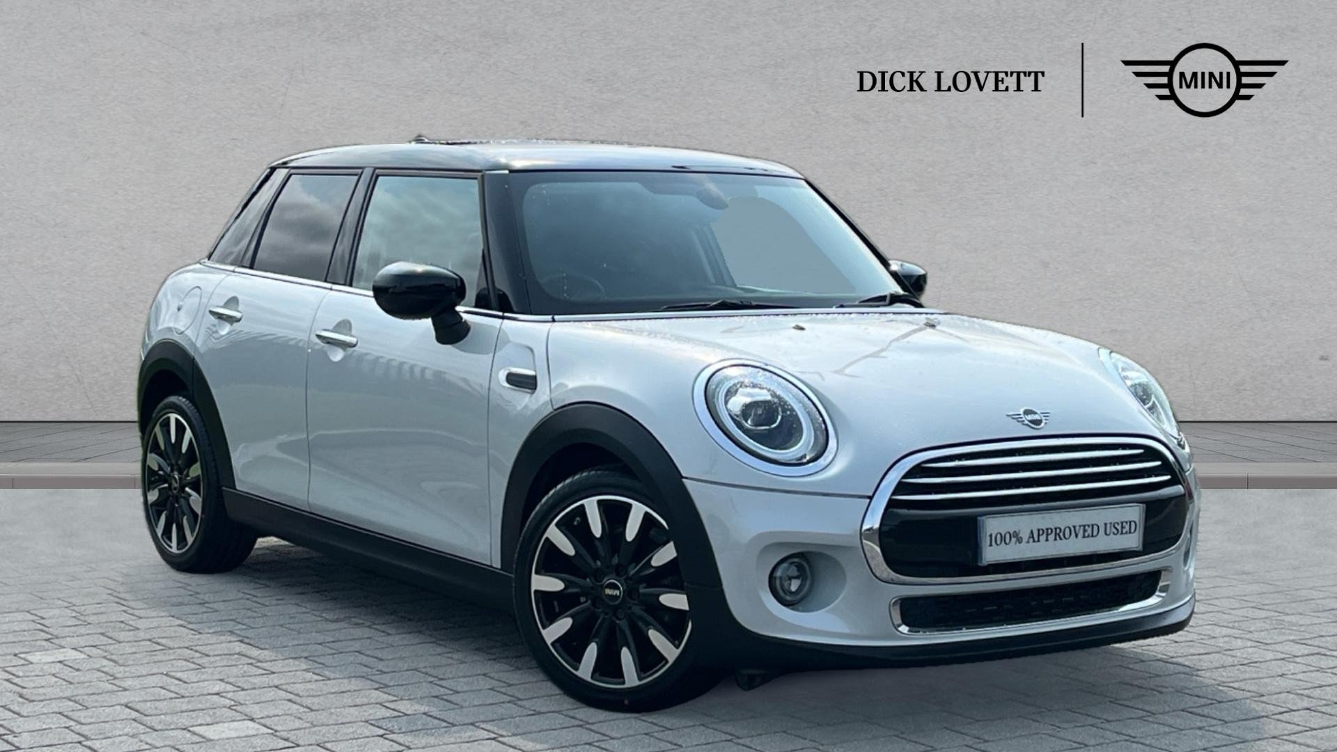Main listing image - MINI Hatchback 5dr