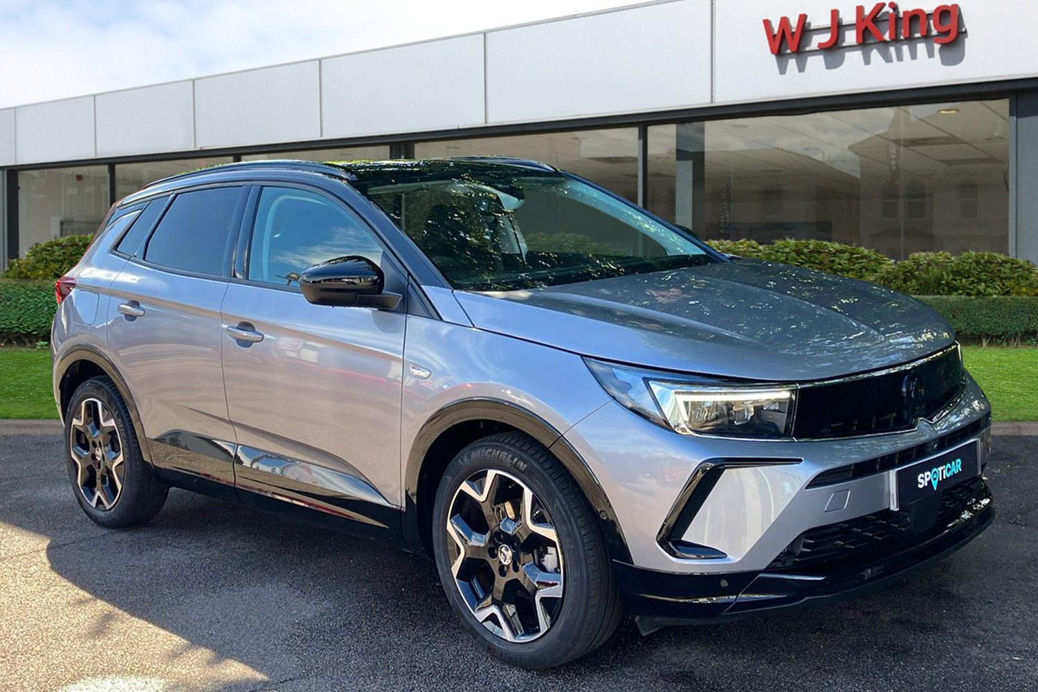 Main listing image - Vauxhall Grandland