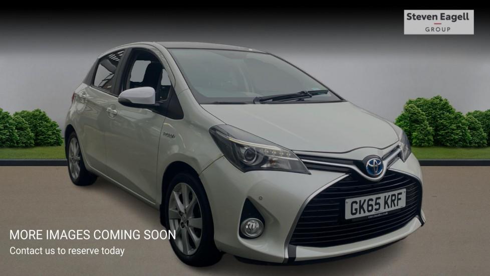 Main listing image - Toyota Yaris