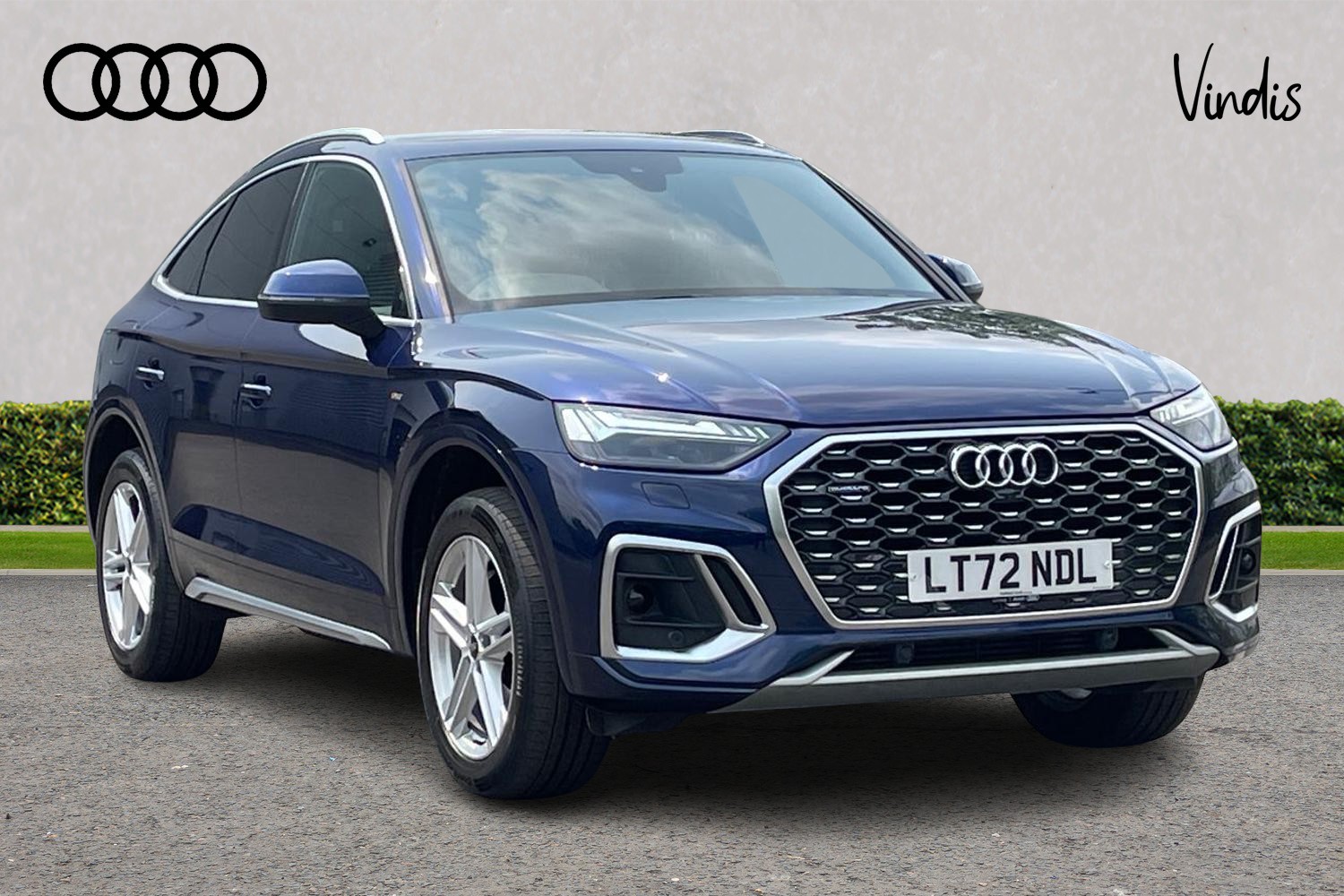 Main listing image - Audi Q5 Sportback