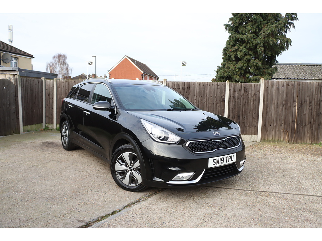 Main listing image - Kia Niro