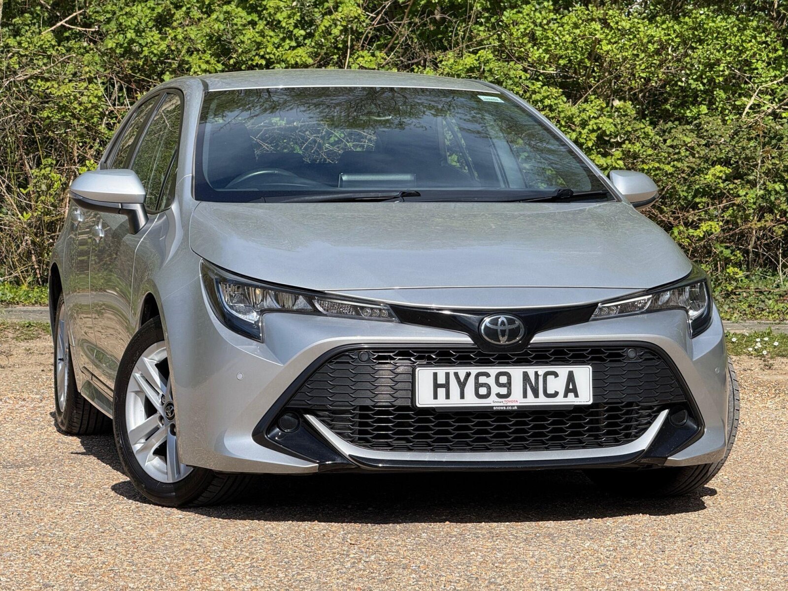 Main listing image - Toyota Corolla