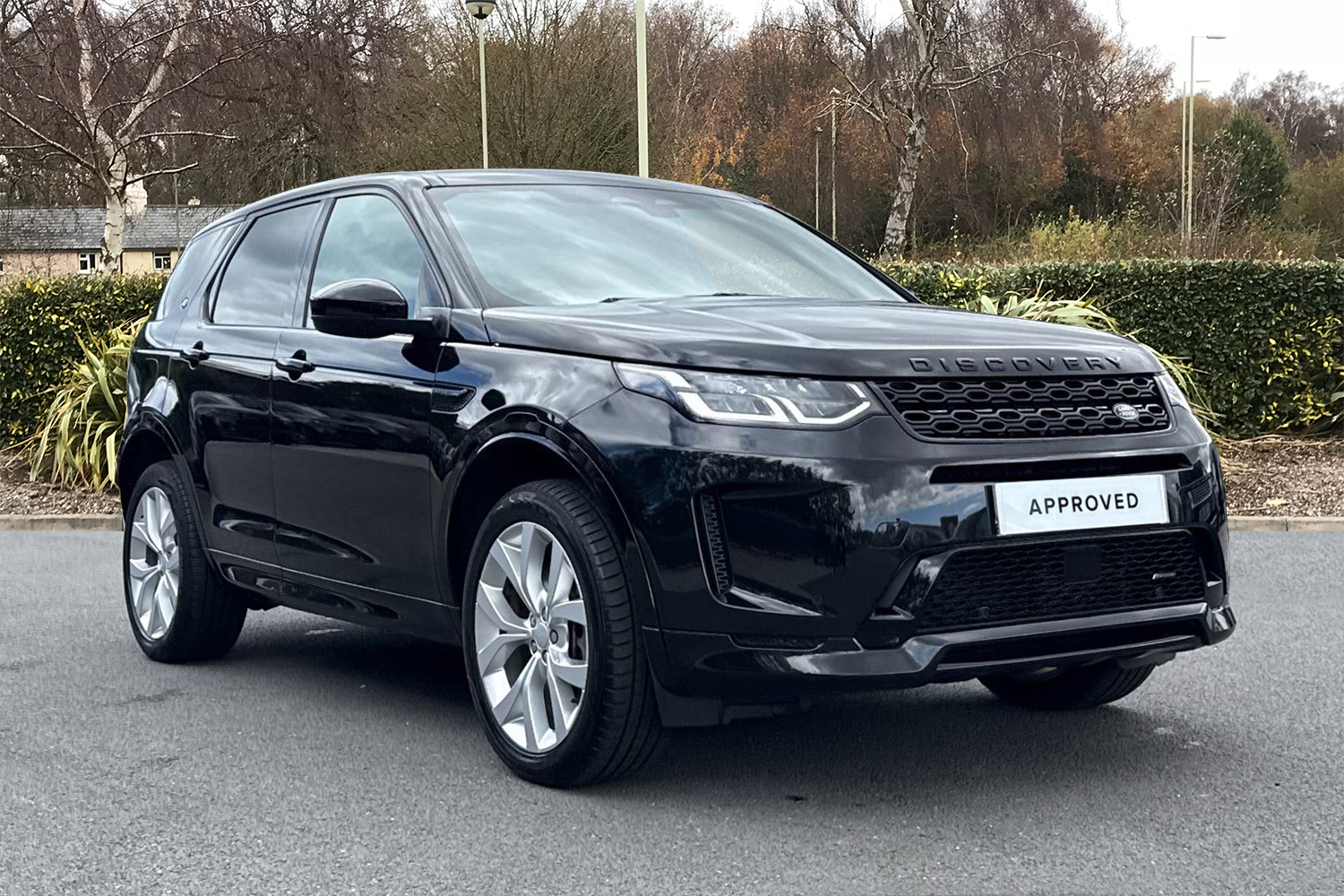 Main listing image - Land Rover Discovery Sport