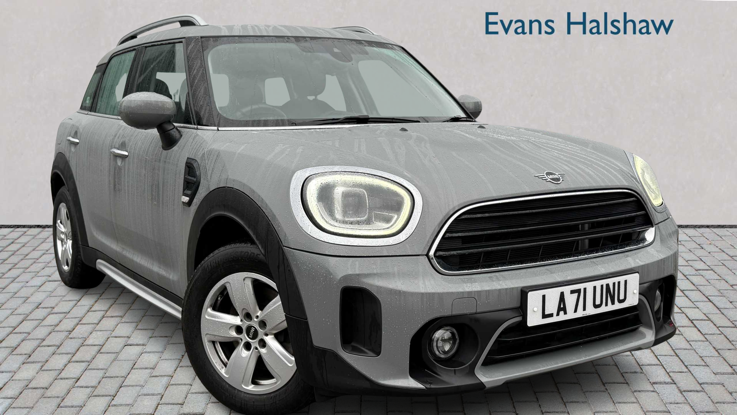Main listing image - MINI Countryman