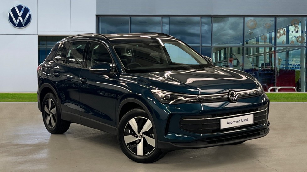 Main listing image - Volkswagen Tiguan