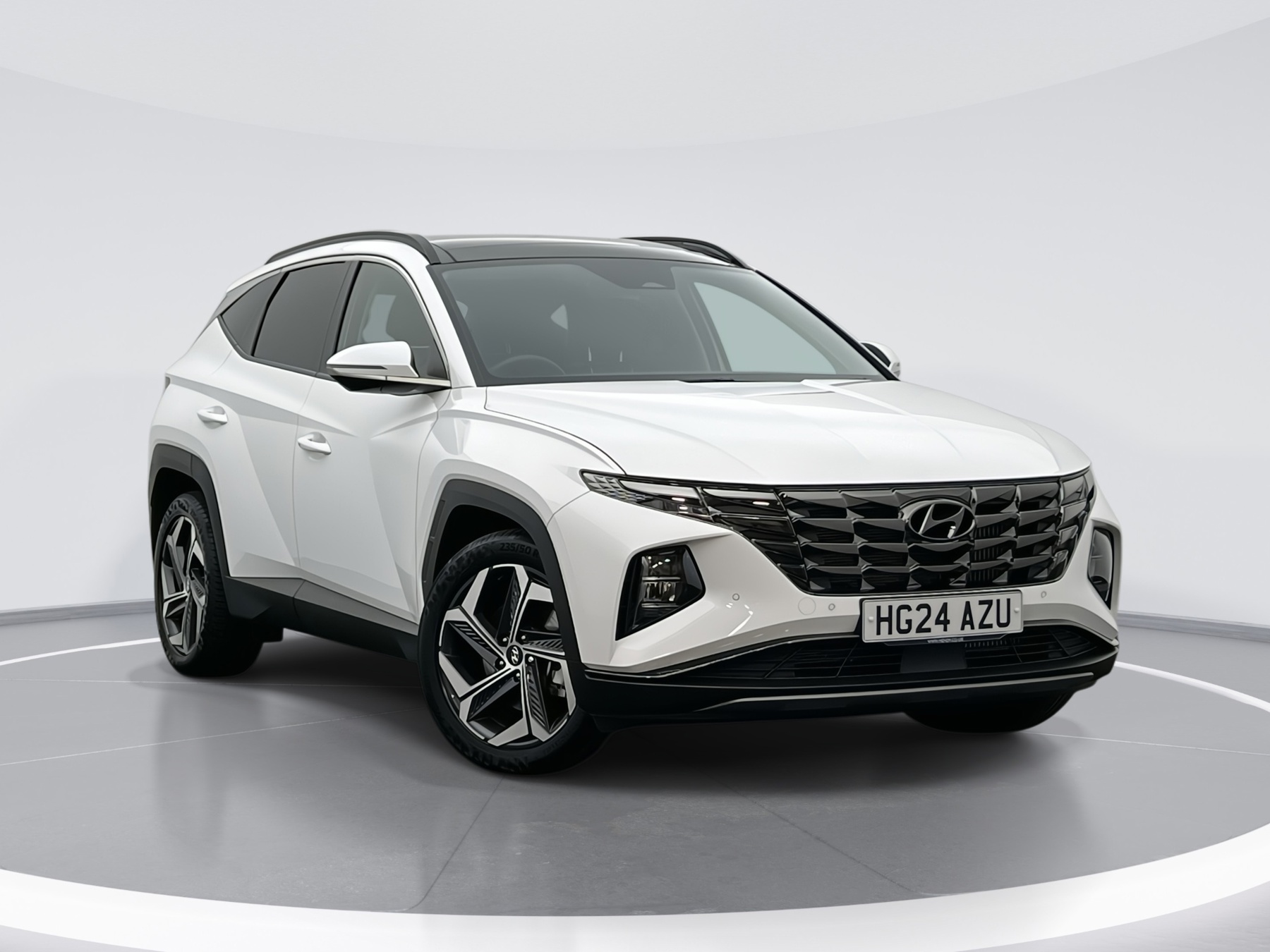 Main listing image - Hyundai Tucson